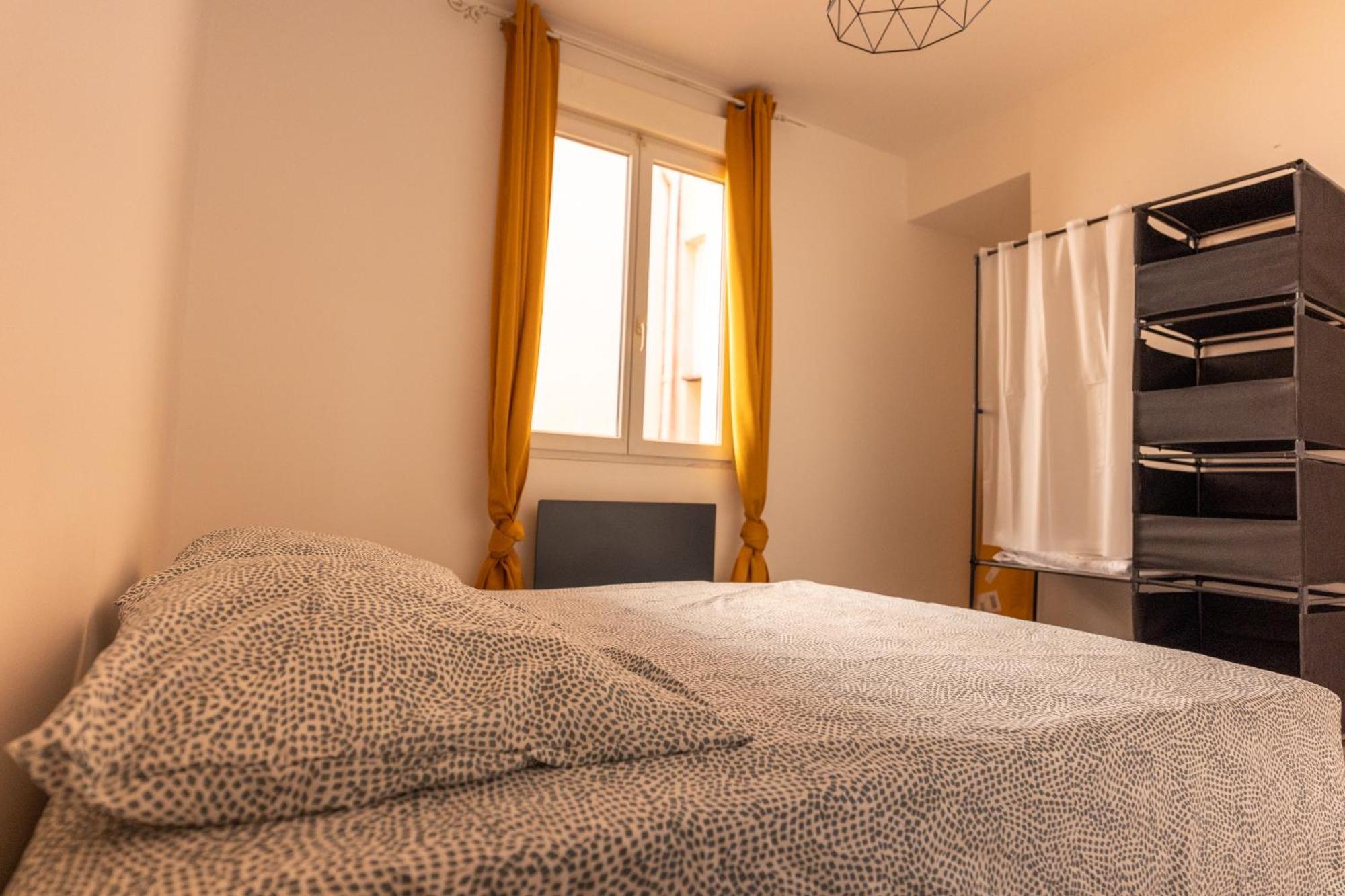 Appartement Tout Equipe Pour 6 Personnes A 15Min Des Plages Beziers Bagian luar foto